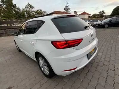 Vendo SEAT Leon 2020 - 16900 EUR, 84390 km - AUTO.MOTO.pt