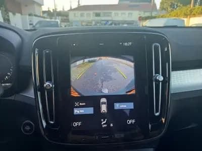 Vendo Volvo XC 40 2022 - 29490 EUR, 63800 km - AUTO.MOTO.pt