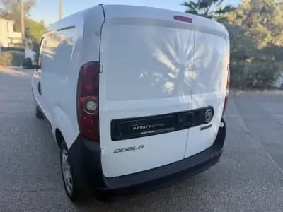 Vendo Fiat Doblo 2022 - 13699 EUR, 60000 km - AUTO.MOTO.pt