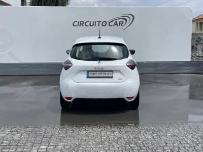 Sell Renault Zoe 2020 - 14900 EUR, 45065 km - AUTO.MOTO.pt