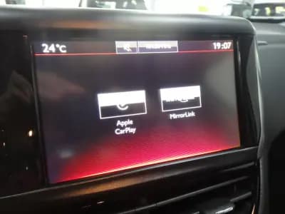 Sell Peugeot 2008 2017 - 11750 EUR, 65000 km - AUTO.MOTO.pt