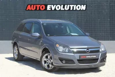 Sell Opel Astra Caravan 2007 - 5500 EUR, 142500 km - AUTO.MOTO.pt