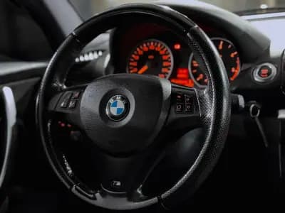 Sell BMW 118 2010 - 13490 EUR, 192045 km - AUTO.MOTO.pt