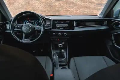 Vendo Audi A1 Sportback 2021 - 19900 EUR, 76000 km - AUTO.MOTO.pt