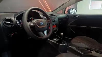 Vendo SEAT Leon 2012 - 7900 EUR, 395479 km - AUTO.MOTO.pt