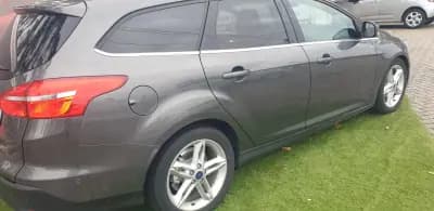 Sell Ford Focus SW 2015 - 10750 EUR, 181000 km - AUTO.MOTO.pt