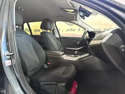 Sell BMW 318 2021 - 23900 EUR, 180484 km - AUTO.MOTO.pt