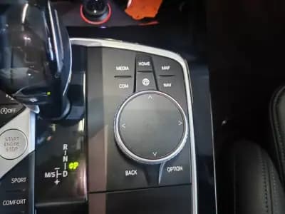 Vendo BMW 120 2020 - 27500 EUR, 113000 km - AUTO.MOTO.pt