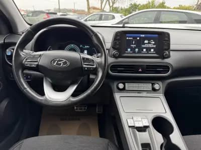 Vendo Hyundai Kauai 2020 - 19990 EUR, 61000 km - AUTO.MOTO.pt