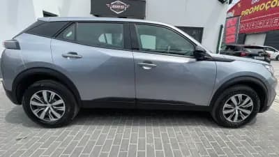 Vendo Peugeot 2008 2023 - 19750 EUR, 69580 km - AUTO.MOTO.pt