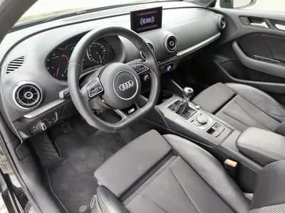 Vendo Audi A3 Sportback 2013 - 14950 EUR, 255105 km - AUTO.MOTO.pt