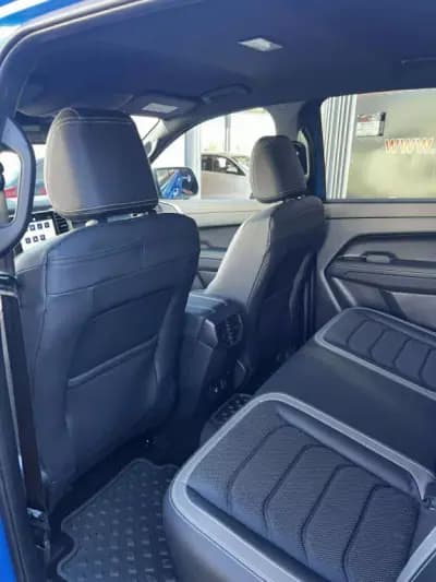 Vendo Volkswagen Amarok 2024 - 74900 EUR, 9880 km - AUTO.MOTO.pt