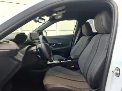 Sell Peugeot 2008 2025 - 27900 EUR, 22167 km - AUTO.MOTO.pt