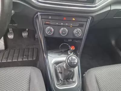 Vendo Volkswagen T-Roc 2019 - 19999 EUR, 115000 km - AUTO.MOTO.pt