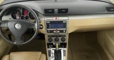 Vendo Volkswagen Passat Variant 2007 - 3190 EUR, 319000 km - AUTO.MOTO.pt