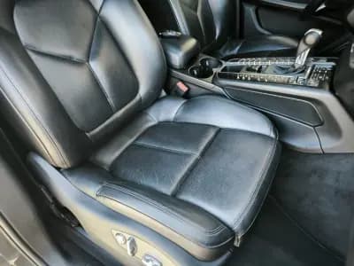 Vendo Porsche Macan 2014 - 42950 EUR, 177239 km - AUTO.MOTO.pt