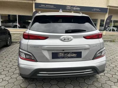 Sell Hyundai Kauai 2023 - 23900 EUR, 81000 km - AUTO.MOTO.pt