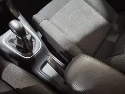 Vendo Citroën C3 2018 - 11900 EUR, 99000 km - AUTO.MOTO.pt