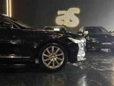 Vendo Volvo V90 2017 - 25490 EUR, 117800 km - AUTO.MOTO.pt