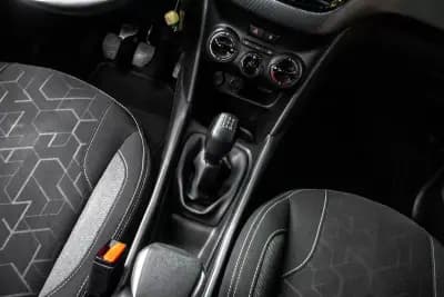 Sell Peugeot 2008 2018 - 9990 EUR, 88415 km - AUTO.MOTO.pt