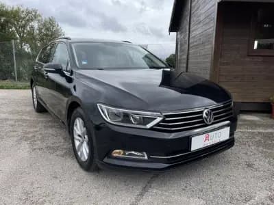 Vendo Volkswagen Passat Variant 2018 - 19990 EUR, 177800 km - AUTO.MOTO.pt