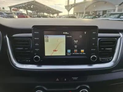 Vendo Kia Stonic 2018 - 12850 EUR, 45000 km - AUTO.MOTO.pt