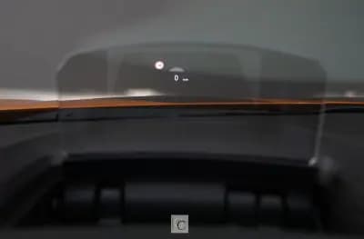 Vendo Renault Mégane 2023 - 75000 EUR, 4000 km - AUTO.MOTO.pt