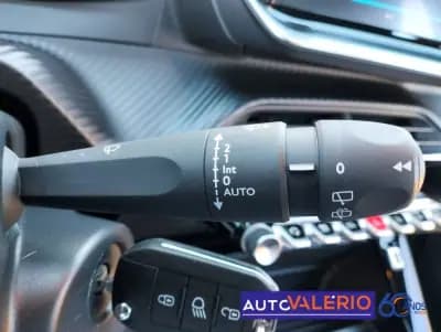 Sell Peugeot 2008 2024 - 22450 EUR, 14135 km - AUTO.MOTO.pt