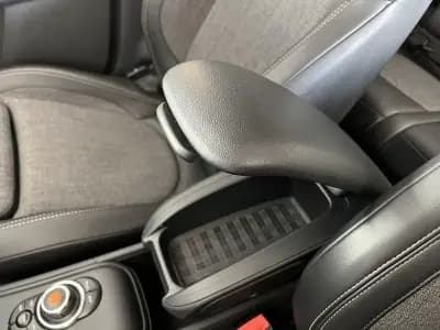 Vendo MINI Countryman 2018 - 19800 EUR, 135541 km - AUTO.MOTO.pt