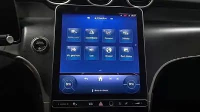 Sell Mercedes-Benz GLC 220 2024 - 69680 EUR, 20294 km - AUTO.MOTO.pt