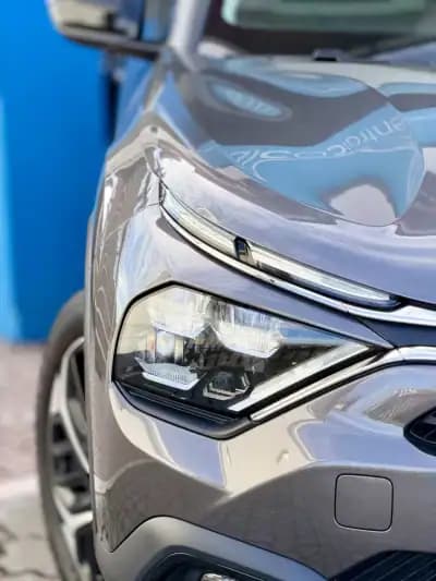 Vendo Citroën C4 2023 - 18950 EUR, 47000 km - AUTO.MOTO.pt