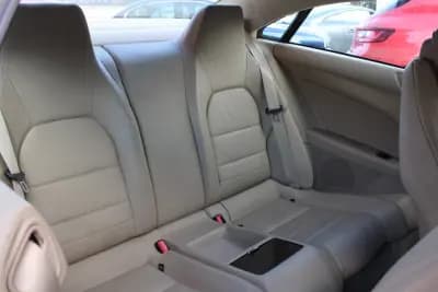 Sell Mercedes-Benz E 200 2011 - 15990 EUR, 139900 km - AUTO.MOTO.pt