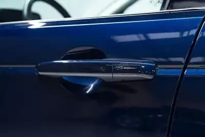 Vendo Land Rover Discovery Sport 2021 - 36950 EUR, 63000 km - AUTO.MOTO.pt