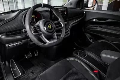 Sell Abarth 500e 2024 - 29450 EUR, 11076 km - AUTO.MOTO.pt