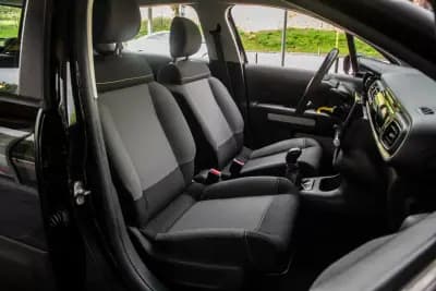 Vendo Citroën C3 2021 - 10750 EUR, 139047 km - AUTO.MOTO.pt