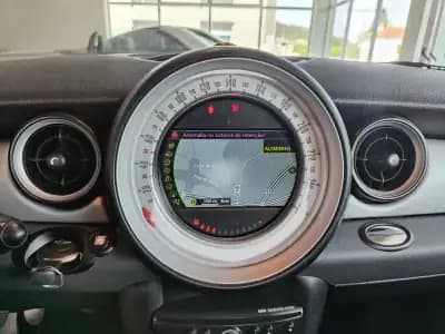 Sell MINI 2011 - 8250 EUR, 180000 km - AUTO.MOTO.pt