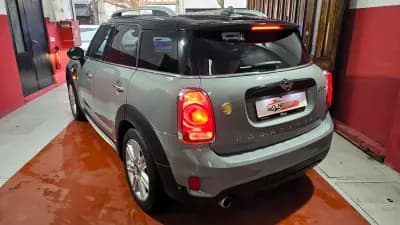 Sell MINI Countryman 2018 - 21550 EUR, 127363 km - AUTO.MOTO.pt