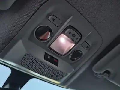 Sell Peugeot 207 1.4 HDI PACK CLIM 2015 - 7450 EUR, 164000 km - AUTO.MOTO.pt