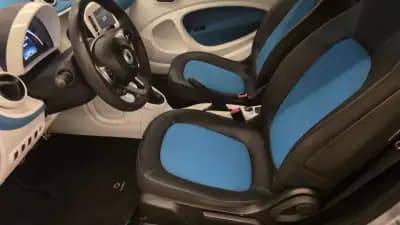 Vendo Smart Fortwo Cabrio 2014 - 8900 EUR, 145888 km - AUTO.MOTO.pt