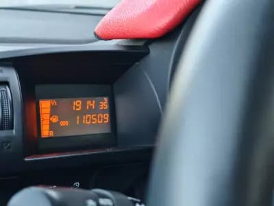 Vendo Toyota iQ 2011 - 10500 EUR, 110000 km - AUTO.MOTO.pt