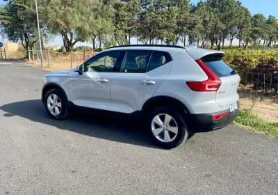Sell Volvo XC 40 2021 - 23500 EUR, 152242 km - AUTO.MOTO.pt
