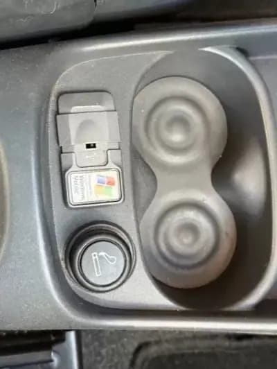 Vendo Fiat 500C 2010 - 8750 EUR, 132900 km - AUTO.MOTO.pt