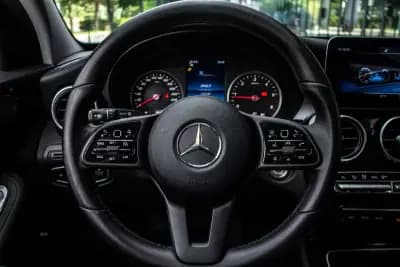 Sell Mercedes-Benz C 180 2020 - 20900 EUR, 212147 km - AUTO.MOTO.pt