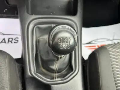 Sell Toyota Hilux 2020 - 26900 EUR, 131655 km - AUTO.MOTO.pt