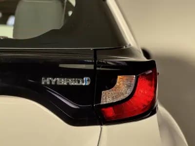 Vendo Mazda 2 2022 - 19500 EUR, 50320 km - AUTO.MOTO.pt