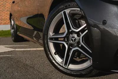 Vendo Mercedes-Benz C 220 2020 - 30900 EUR, 169000 km - AUTO.MOTO.pt