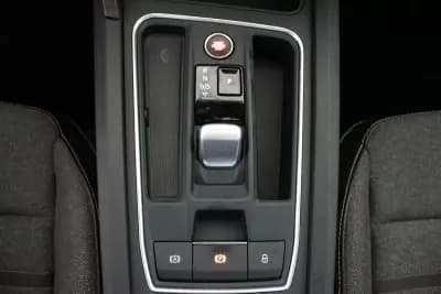 Vendo SEAT Leon 2021 - 18900 EUR, 136631 km - AUTO.MOTO.pt