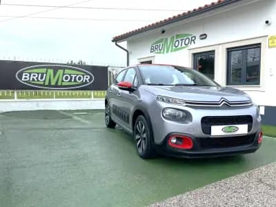 Vendo Citroën C3 2019 - 13990 EUR, 37643 km - AUTO.MOTO.pt