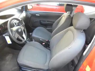 Vendo Hyundai i20 2011 - 5500 EUR, 141000 km - AUTO.MOTO.pt