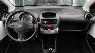 Sell Citroën C1 2014 - 5750 EUR, 102021 km - AUTO.MOTO.pt